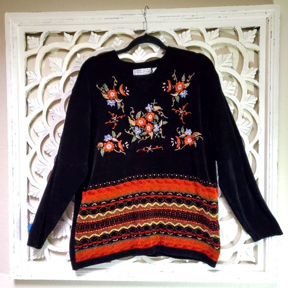 Carolyn Taylor Sweaters - Vintage Velour Floral Dark Cottage Sweater by Carolyn Taylor XL Gently U…